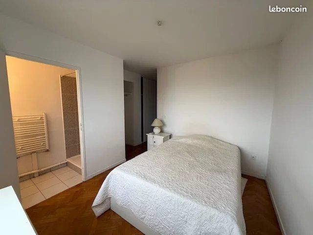 Appartement a louer combs-la-ville - 5 pièce(s) - 86 m2 - Surfyn