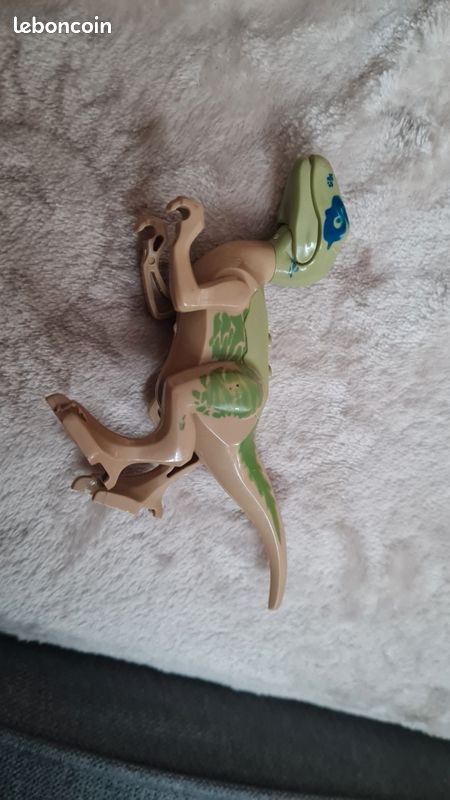 Dino pas lego mais compatible (image 2)