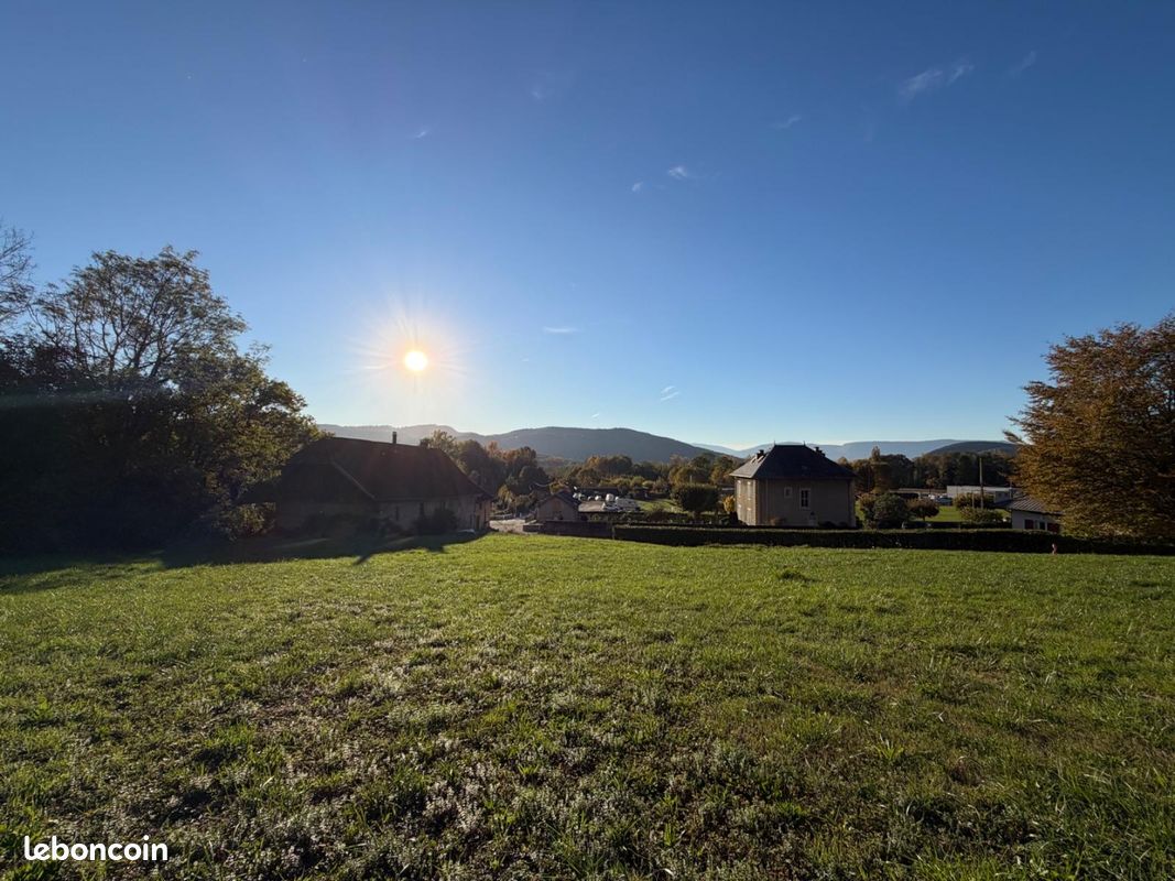 Terrain 2655 m² · à Chindrieux · 2 655 m² · 270 000 €