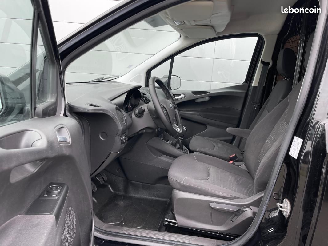 Ford transit courier FOURGON FGN 1.5 TDCI 75 BV6 AMBIENTE (image 6)