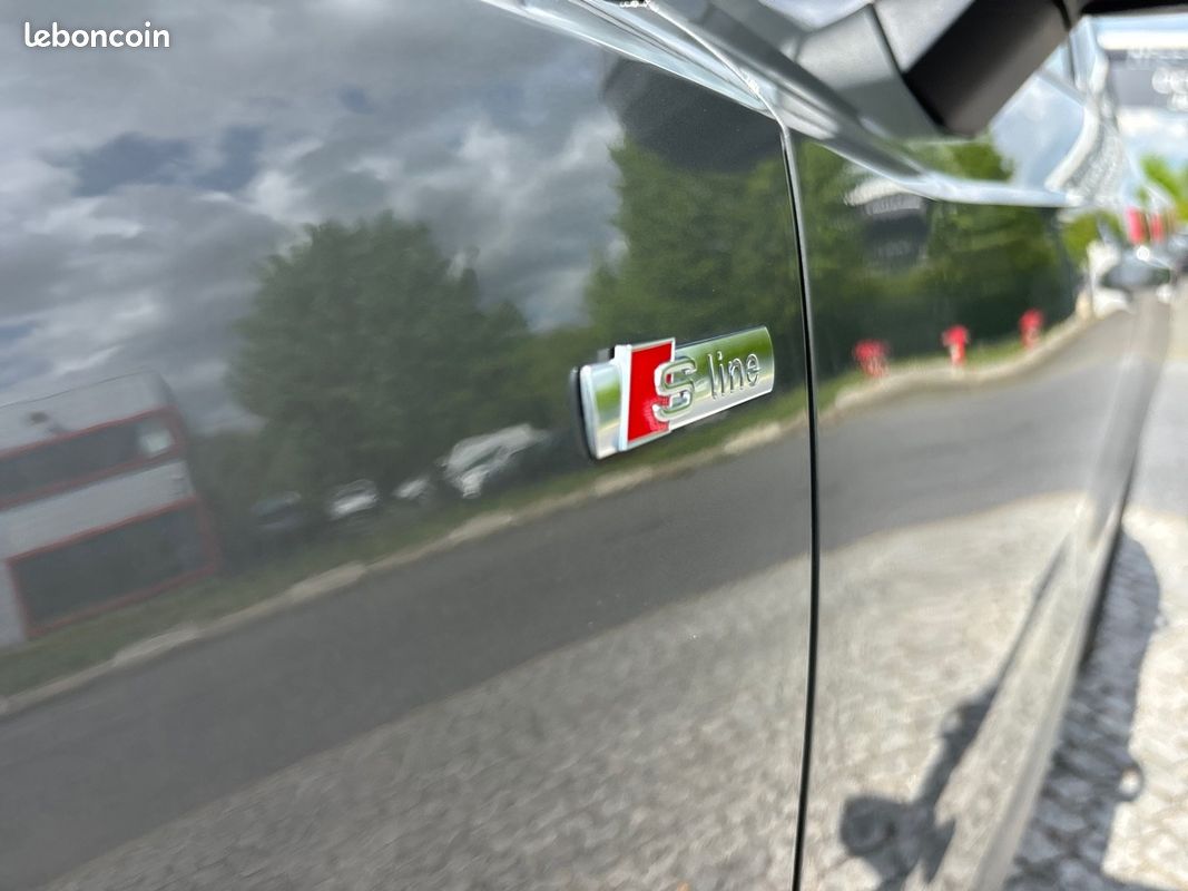 AUDI Q3 Sportback 35 TFSI 150 ch S tronic 7 S line (image 25)