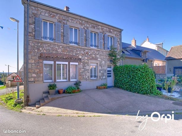 Maison 7 pièces 221 m²