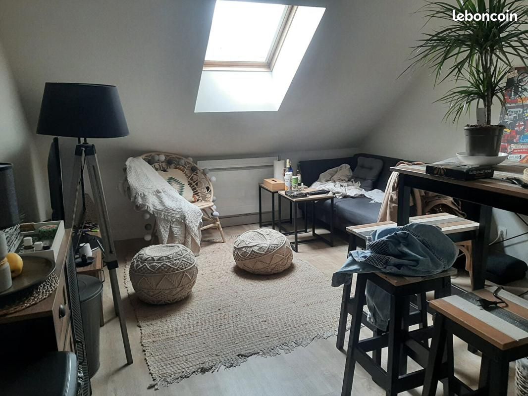 Appartement 2 pièces 28 m² · à Noyon · 28 m² · 430 €