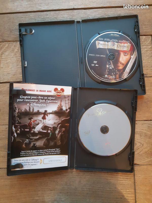 Pirate des Caraïbes lot 2 DVD Disney (image 2)