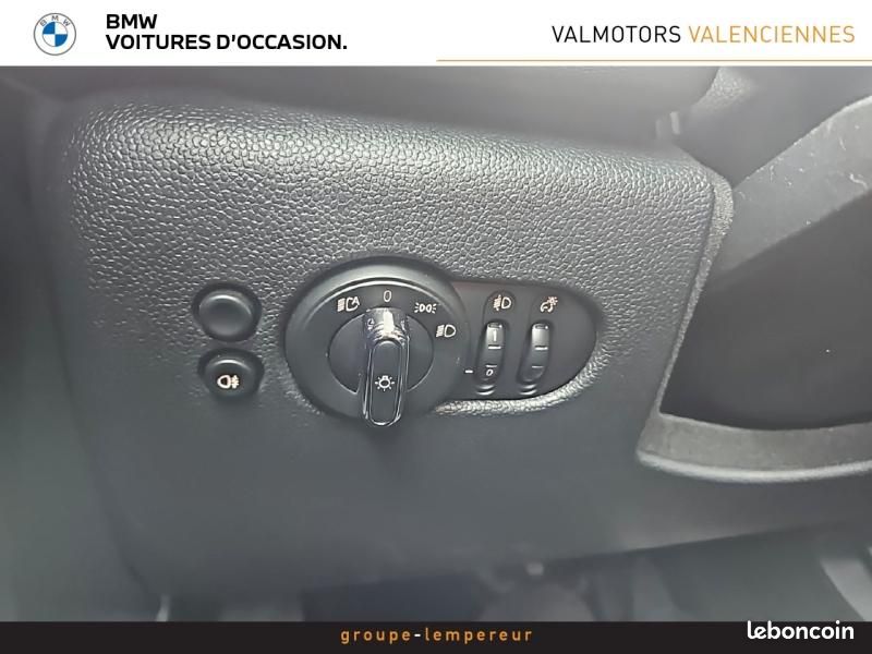 Mini Mini Cooper 136ch Edition Camden BVA7 (image 29)