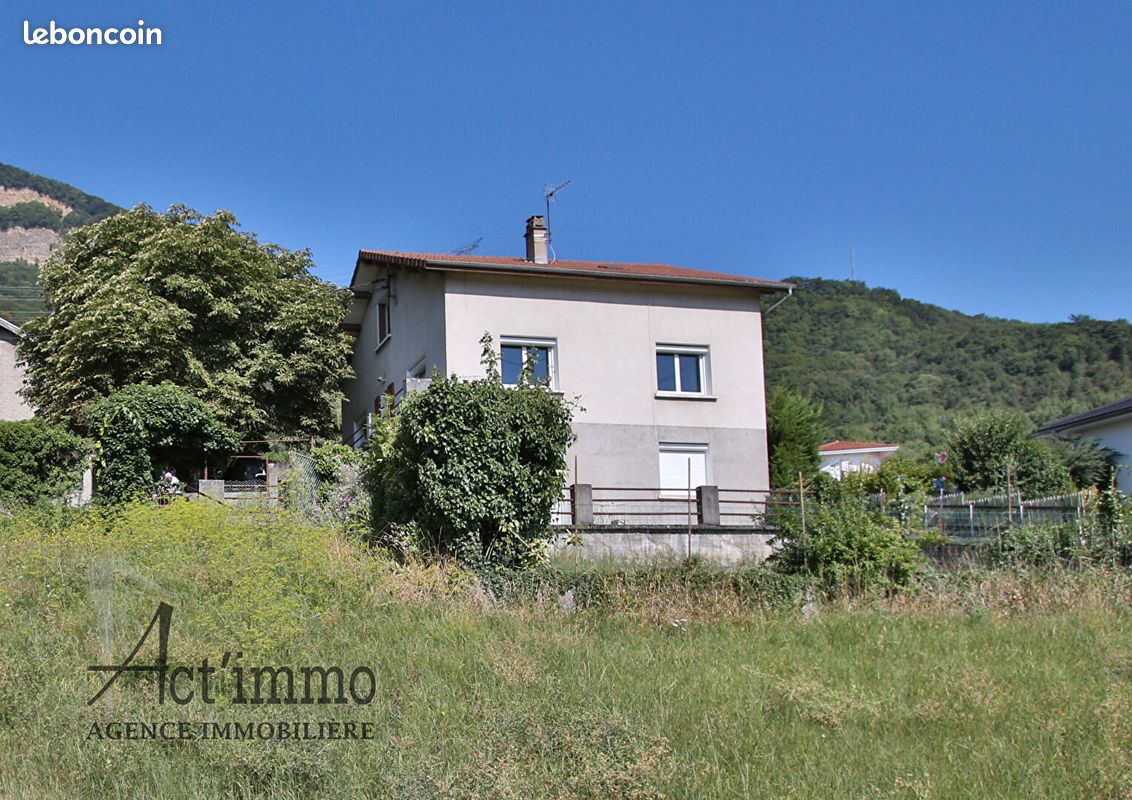 Maison 5 pièces 97 m² · à Claix · 97 m² · 345 000 €
