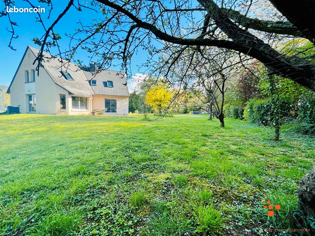Maison 7 pièces 185 m² · à Vezin-le-Coquet · 185 m² · 463 000 €