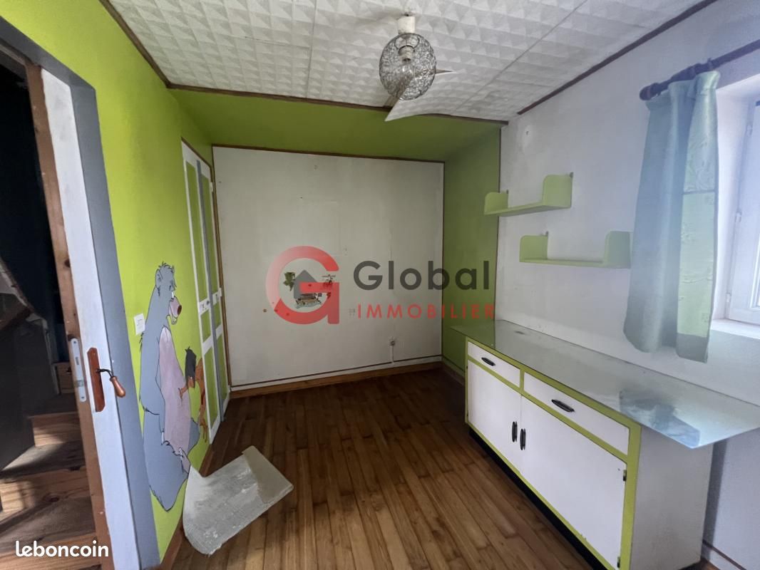 Maison 4 pièces 115 m² - Gond-Pontouvre 16160 (image principale 2)