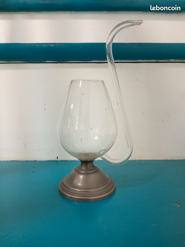 Ancien Verre pipe à Cognac avec pied en étain (image 1)