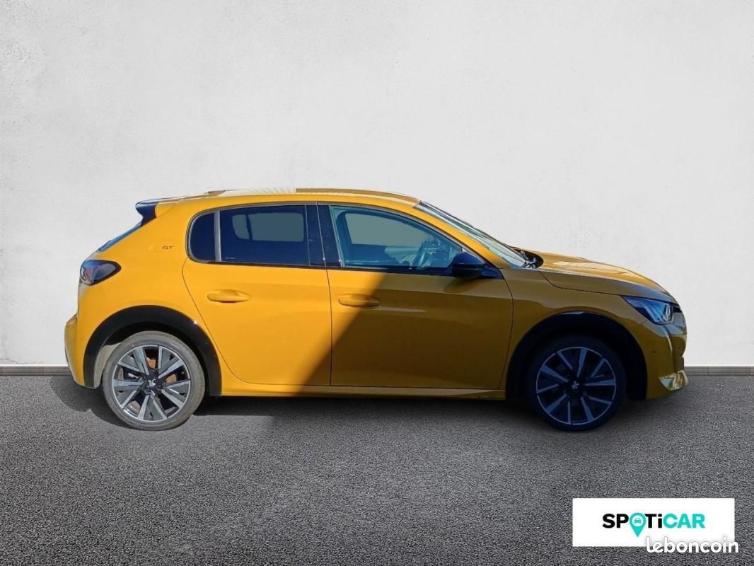Peugeot 208 PureTech 100 S&S BVM6 GT (image 4)