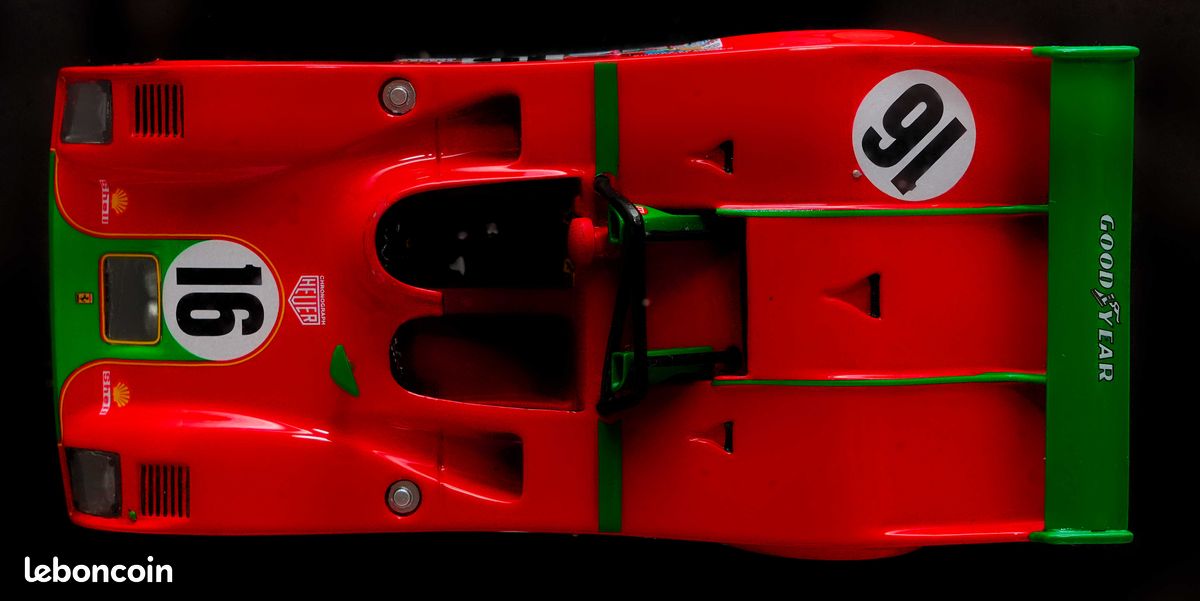 OPO 10 - Voiture Miniature Formule 1 1/43 Compatible avec Ferrari 312 T2 - Niki Lauda - 1976 - FD236 OPO 10 - Voiture Miniature Formule 1 1/43 Compatible avec Ferrari 312 T2 - Niki Lauda - 1976 - FD236