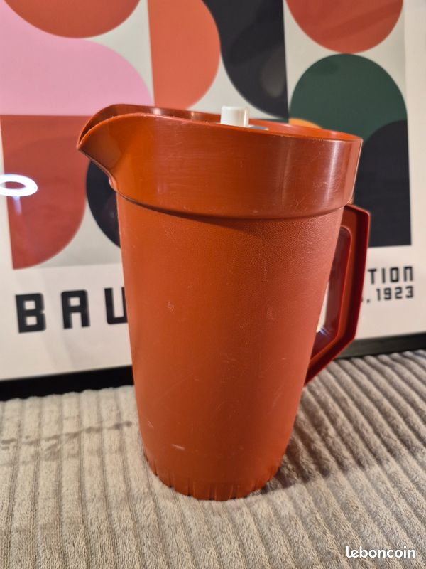 TUPPERWARE d'occasions: Vintage Pichet 1L Blanc