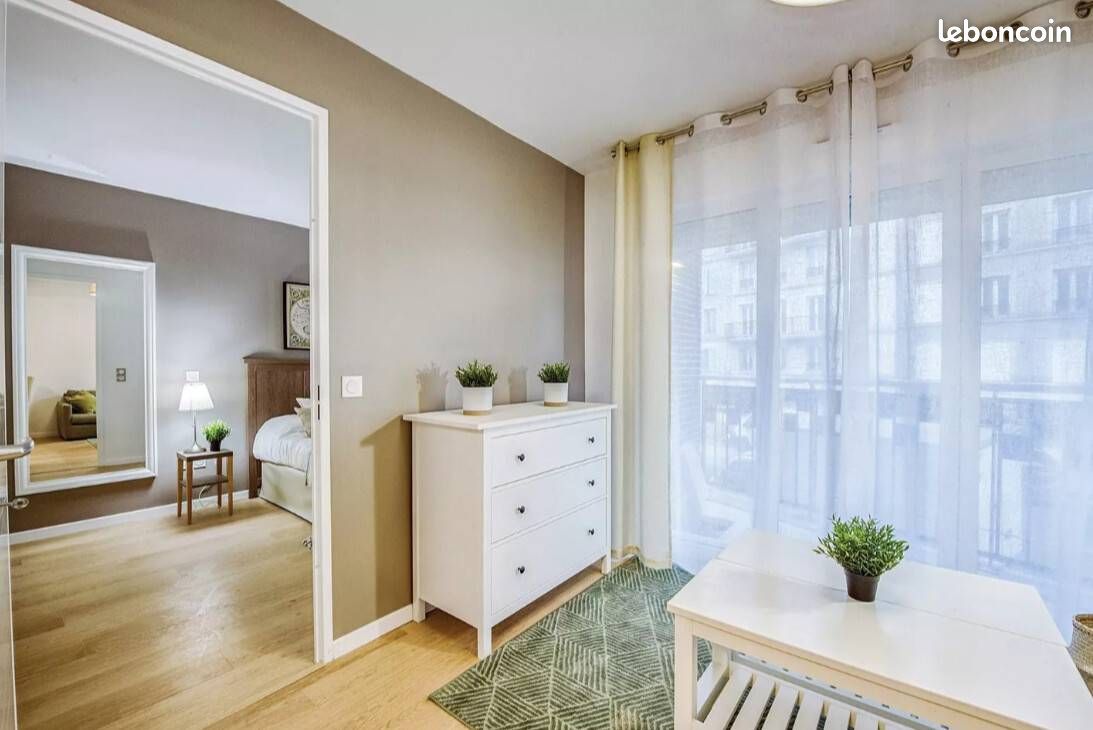 Appartement 1 pièce 42 m² · à Poissy · 42 m² · 870 €