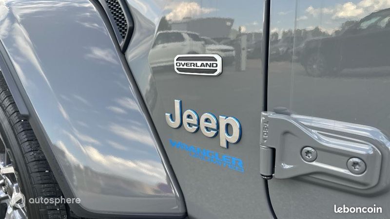Jeep Wrangler Unlimited 2.0 T 380ch 4xe Overland Command-Trac MY23 (image 29)