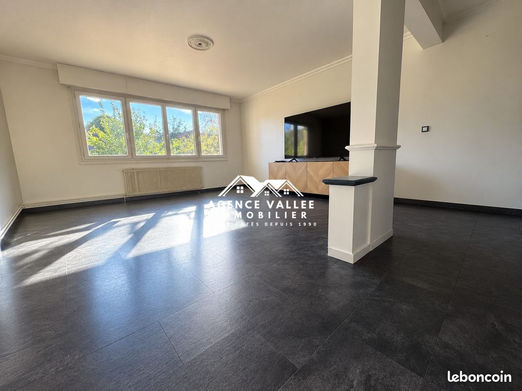 Appartement 4 pièces 100 m² · à Étiolles · 100 m² · 259 000 €