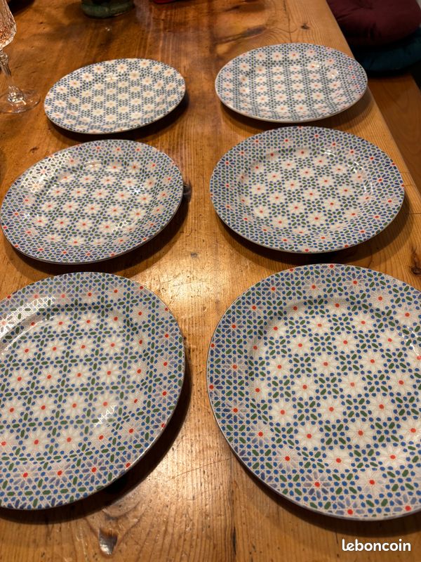 6 petites assiettes plates en porcelaine de Fès Game Fès Médina (image 1)