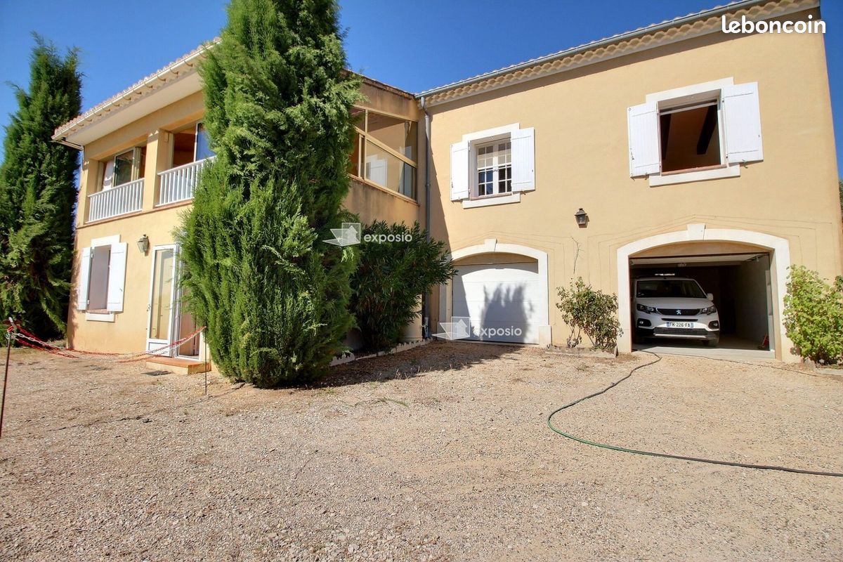 Maison 7 pièces 190 m² · à Saint-Saturnin-lès-Apt · 190 m² · 699 000 €