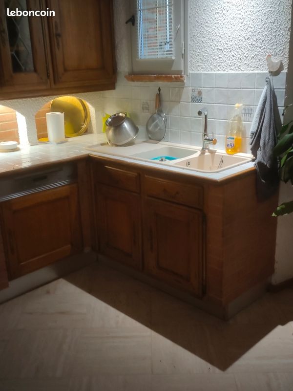 À VENDRE : Cuisine complète avec électroménagers – 2 200 (ou à la pièce) (image 4)