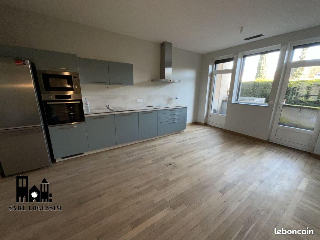 Appartement 3 pièces 90 m² · à Bourges · 90 m² · 1 270 €/mois