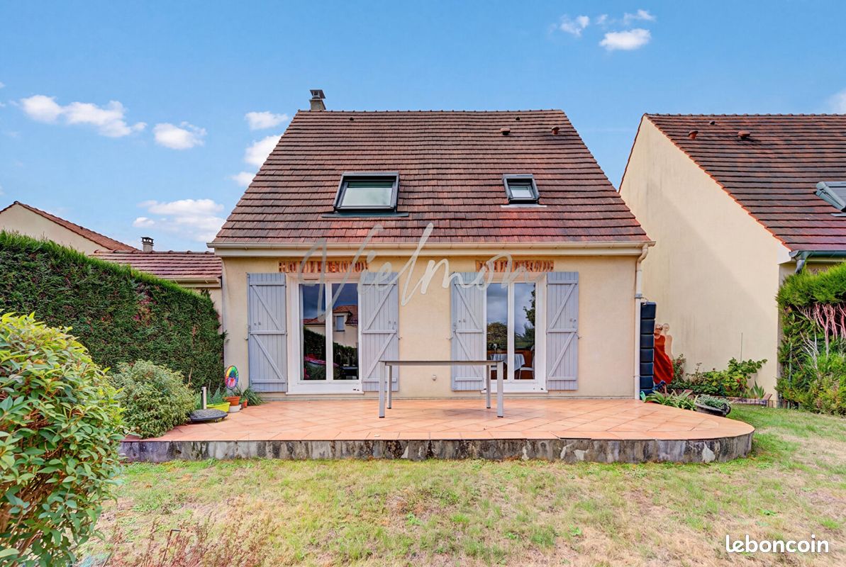 Maison 5 pièces 85 m² · à Orgeval · 85 m² · 449 000 €