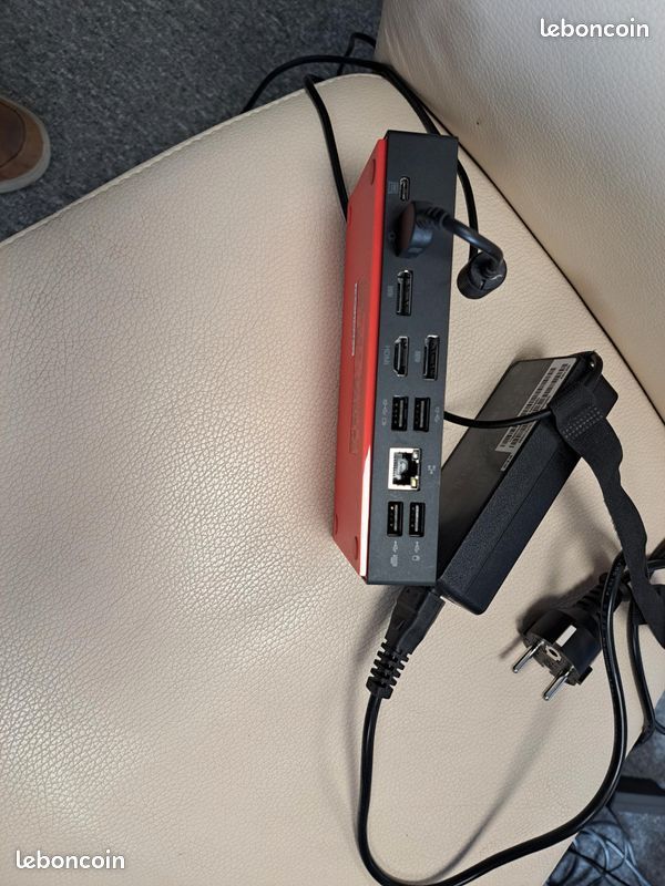 Lenovo station d'accueil V2 (image 1)