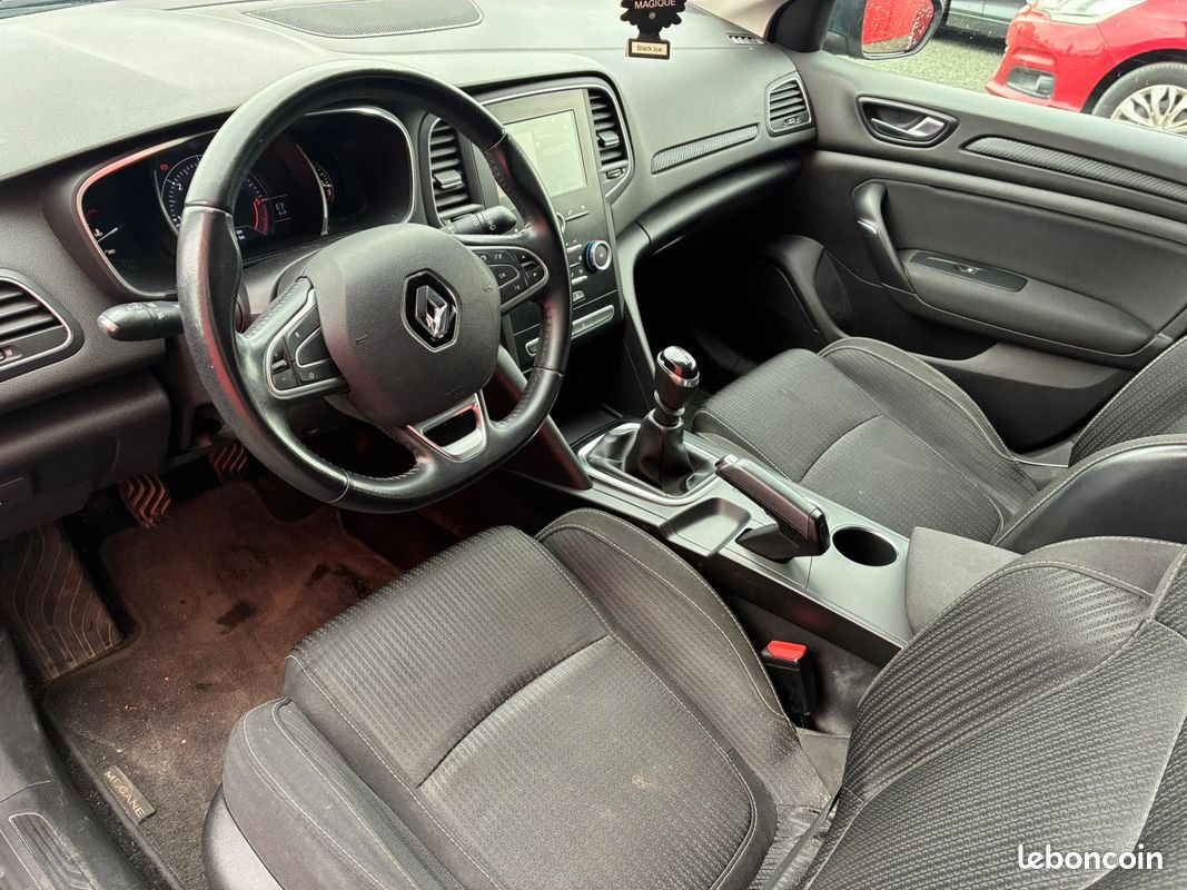 Renault MÉGANE IV Estate Intens 1.5 dCi 110 cv - GARANTIE 12 MOIS (image 12)