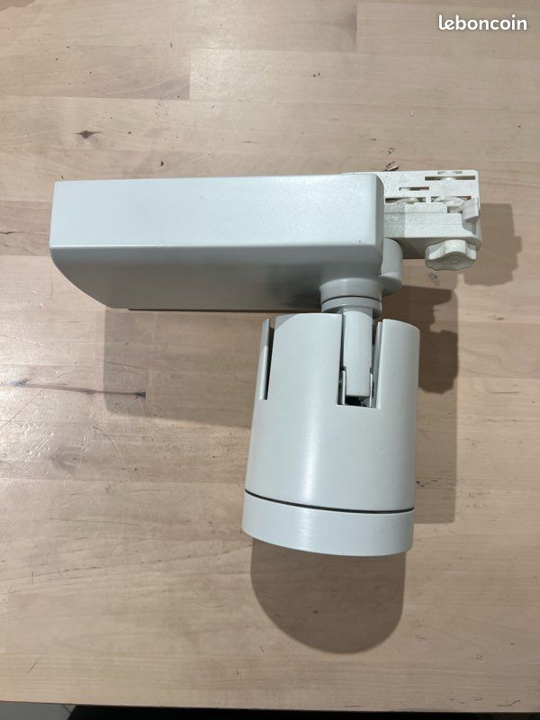 Spot LED sur rail blanc 4000K 3000lm (image 2)
