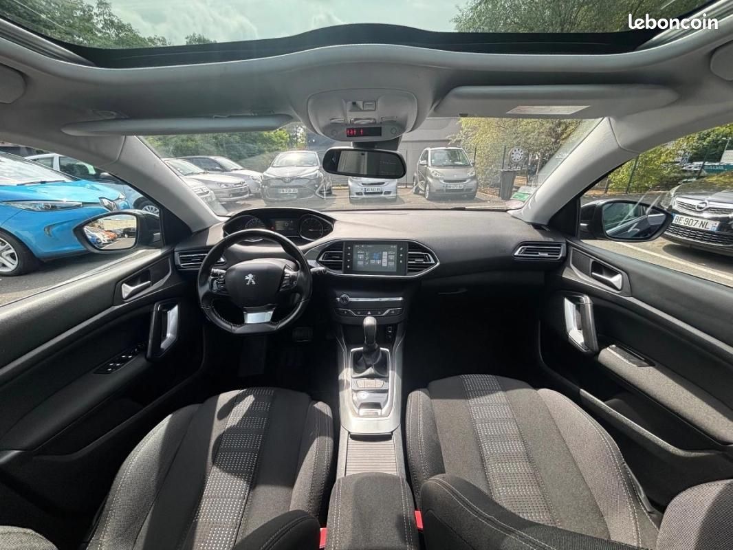 Peugeot 308 GENERATION-II 1.2 THP 130 STYLE EAT BVA (image 15)