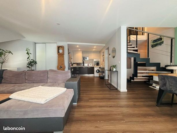 Duplex 4 pièces 121 m²