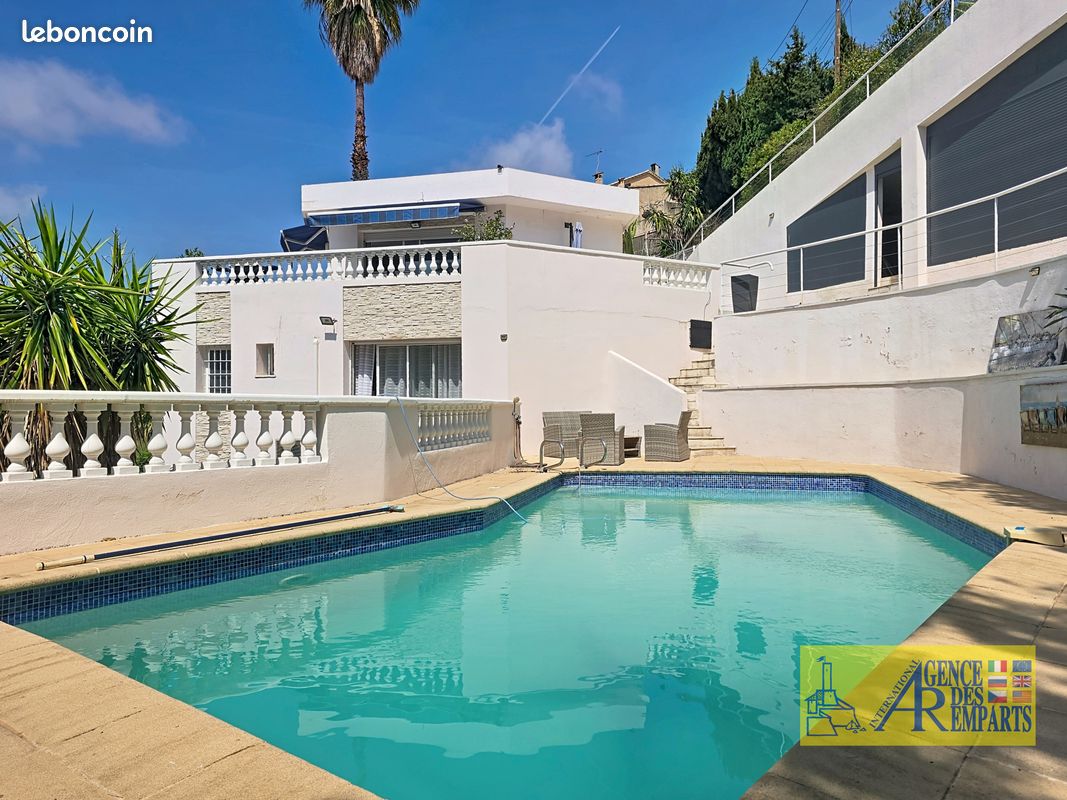 Maison 7 pièces 160 m² · à Vallauris · 160 m² · 890 000 €