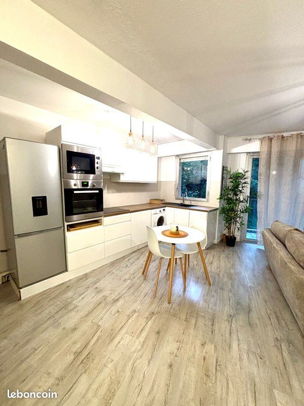 Appartement 1 pièce 35 m² · à Menton · 35 m² · 980 €/mois