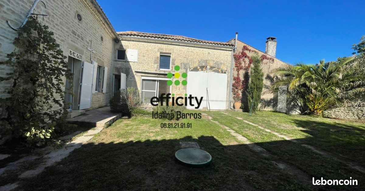 Maison 6 pièces 155 m² · à Ranville-Breuillaud · 155 m² · 155 000 €