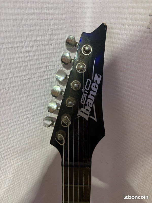đž ibanez gio gs221 â black flat â 24 frettes â 2 humbuckers đž (image 2)