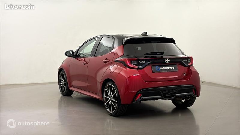 Toyota Yaris 116h GR Sport 5p MY22 (image 8)