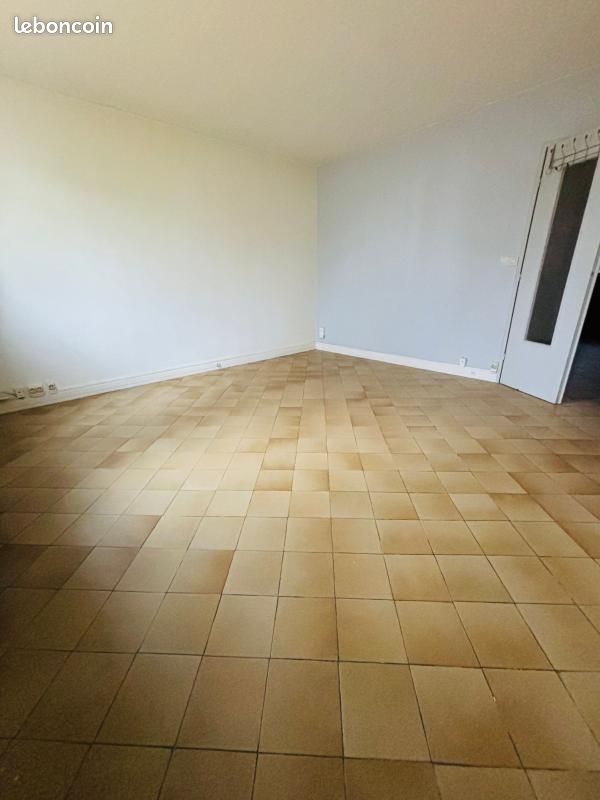 Appartement 3 pièces 60 m² · à Garges-lès-Gonesse · 60 m² · 110 000 €