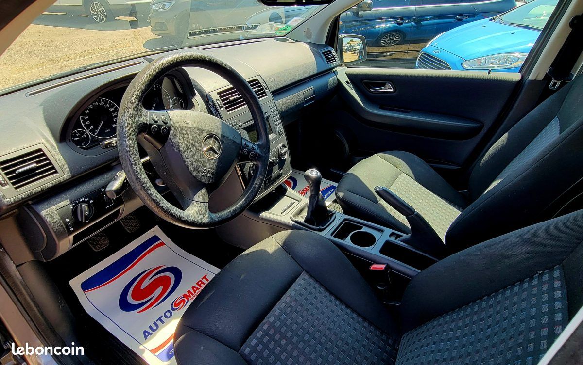 Mercedes benz classe a 180 cdi 2010 (image 10)