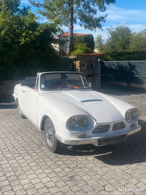 Votre annonce TRIUMPH modèle BOND EQUIPE GT4S Cabriolet est maintenant disponible à TRIUMPH modèle BOND EQUIPE GT4S Cabriolet et (image 1)