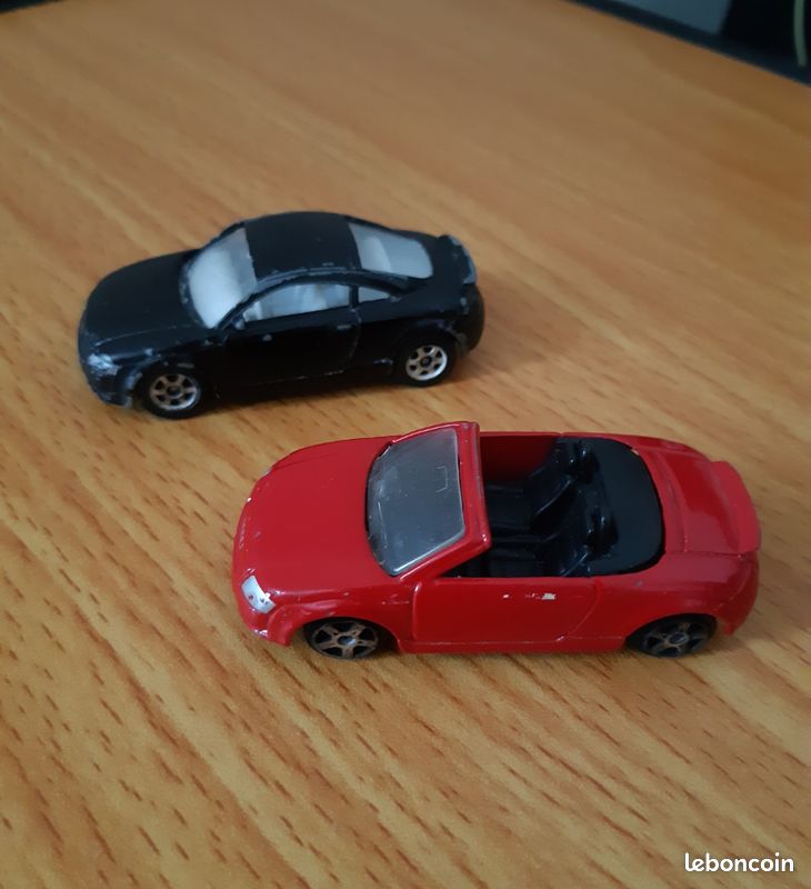 Lot 2 Audi TT Miniatures (image 2)