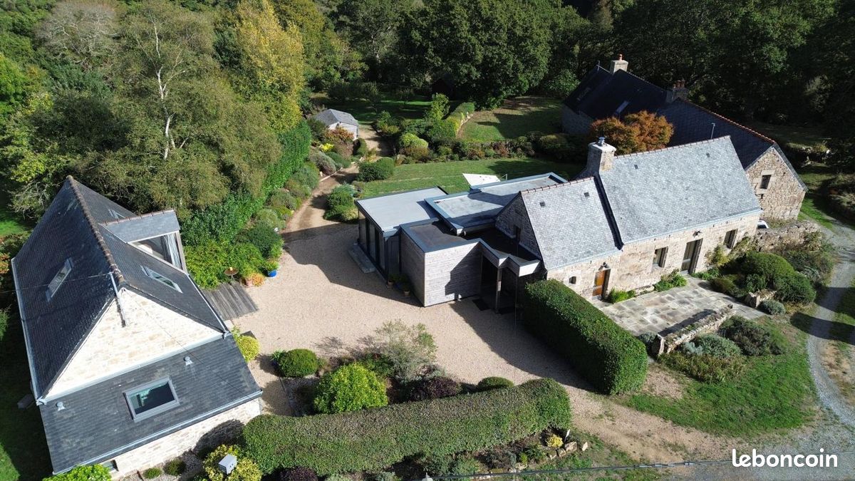 Maison 6 pièces 139 m² · au Vieux-Marché · 139 m² · 372 750 €