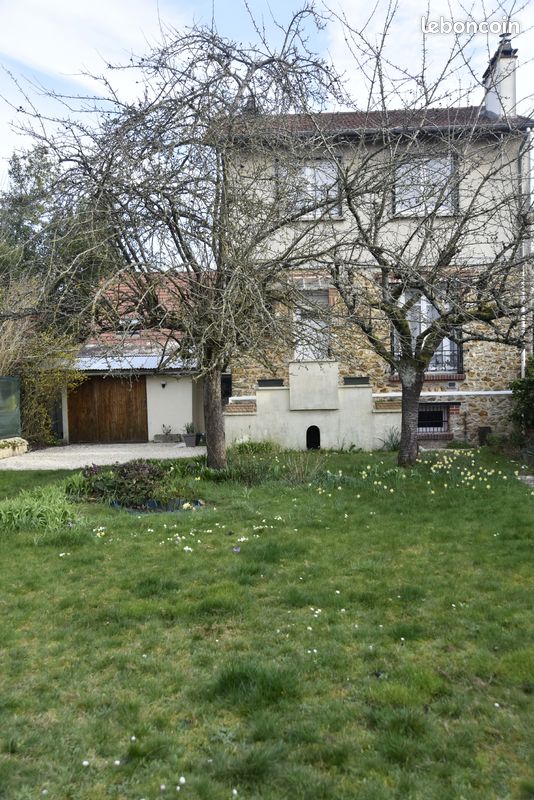 Maison 4 pièces 70 m² · à Brunoy · 70 m² · 370 000 €