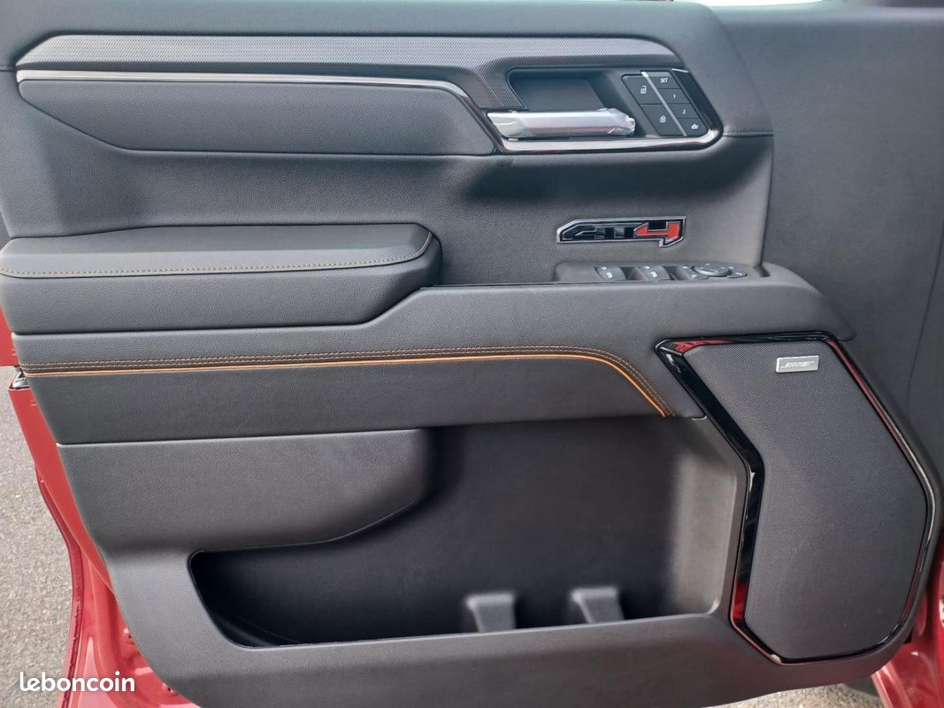 GMC SIERRA 1500 Crew cab AT4 4x4 V8 6,2L (image 29)