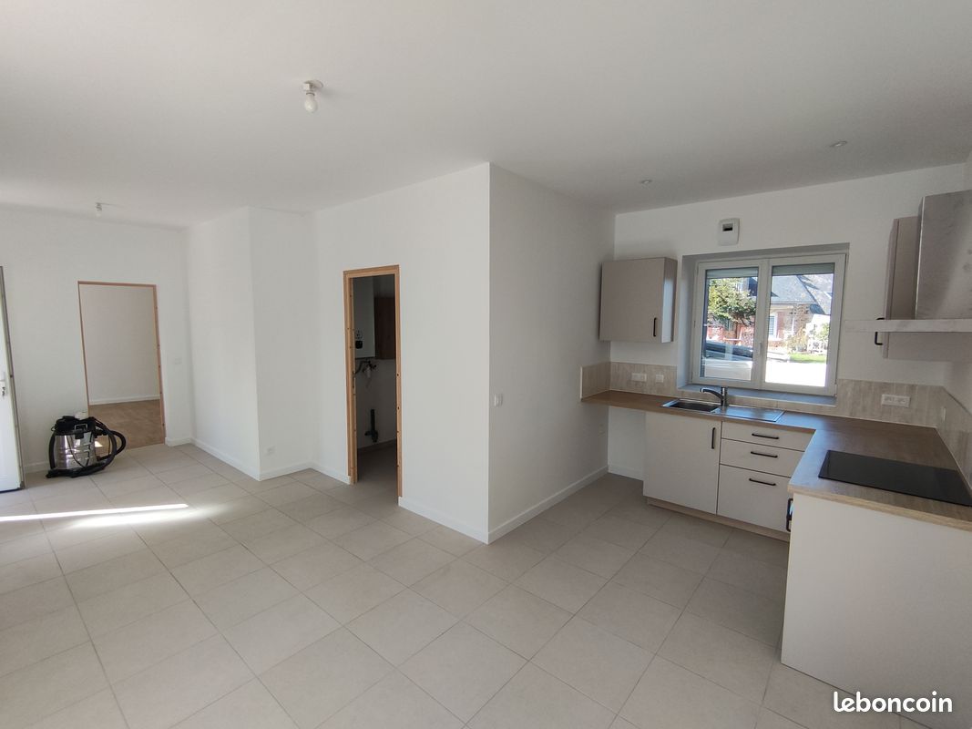Appartement 2 pièces 50 m² · à Goudelin · 50 m² · 570 €/mois