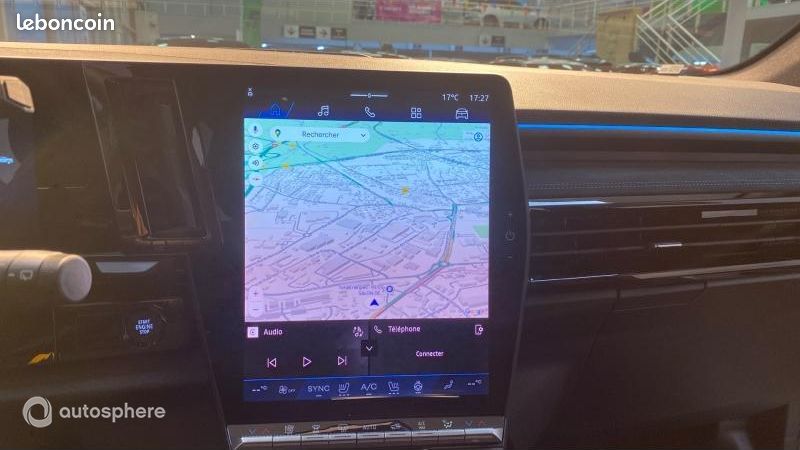 Renault Austral 1.2 E-Tech full hybrid 200ch esprit Alpine - 25 (image 19)