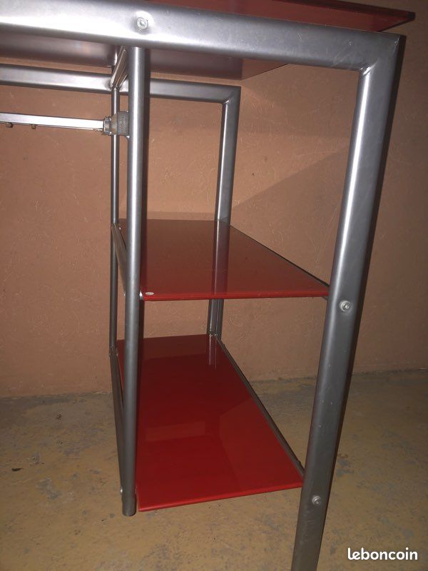 Bureau rouge (image 5)