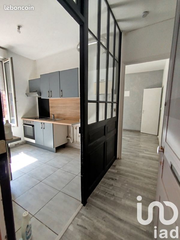 Appartement 2 pièces 42 m² · à Guise · 42 m² · 400 €