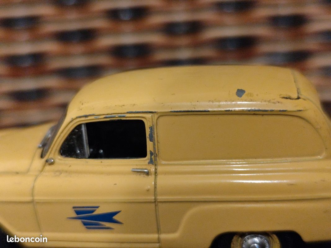 Voiture la poste (image 8)