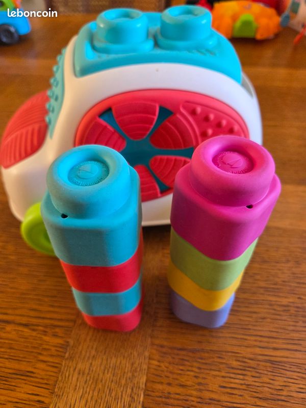 Lot jouets (image 8)