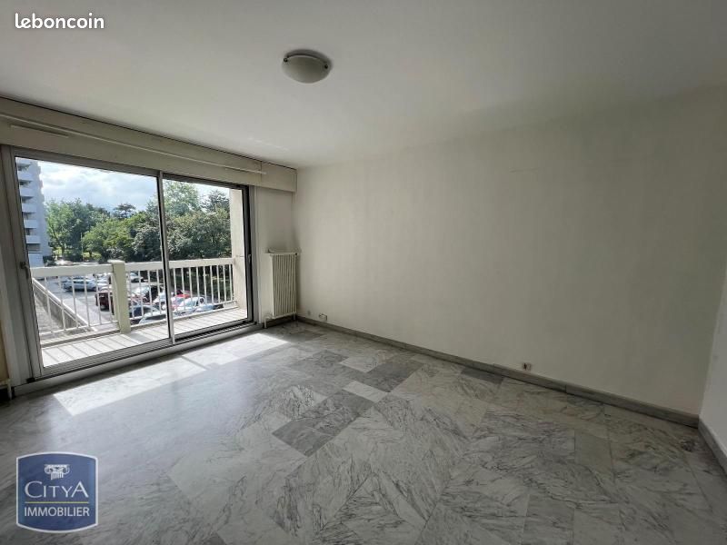 Appartement 3 pièces 75 m² · à Grenoble · 75 m² · 894 €/mois