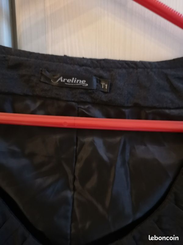 Veste noire habillée tailleur (image 3)