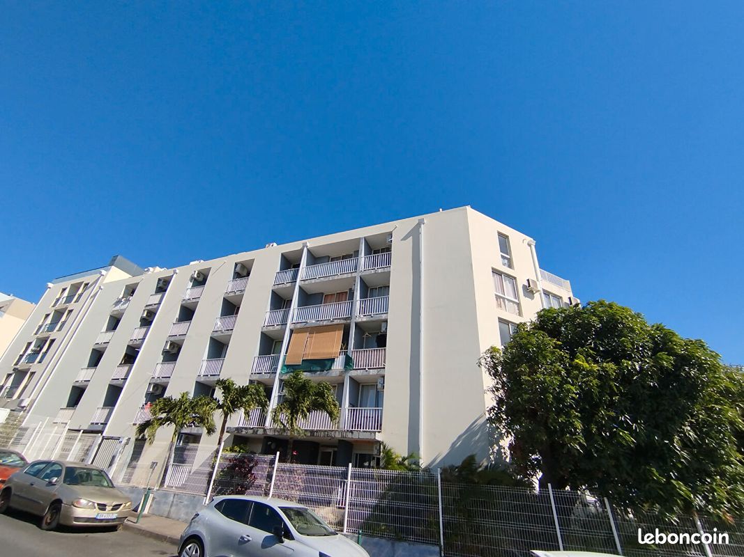 Appartement 1 pièce 20 m² · à Saint-Denis · 20 m² · 605 €